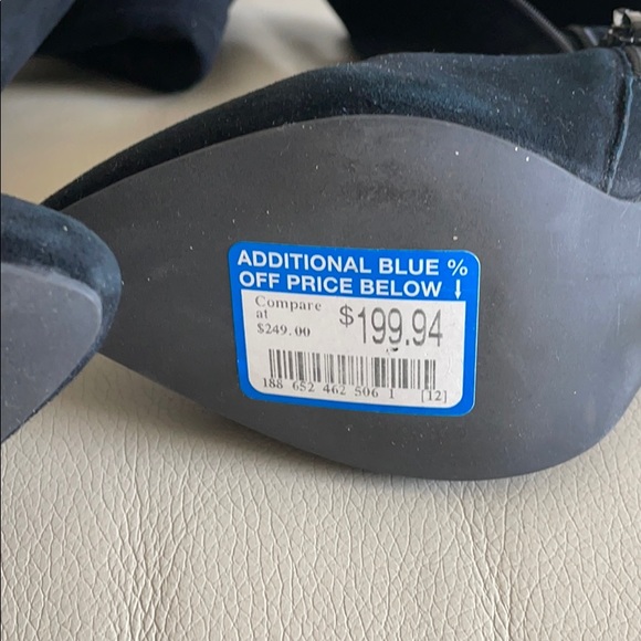 Thigh hi boots. 4” heel; 24”L; 8”W - Picture 4 of 6